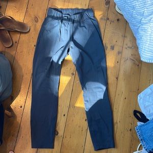 Lululemon joggers